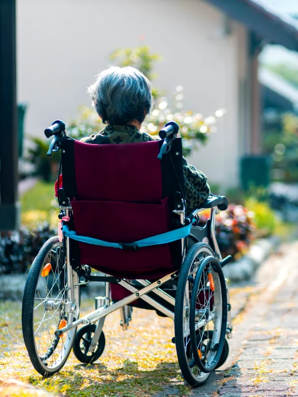 IMG home vert 2 Haven Hospice